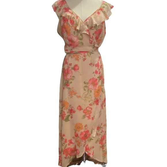 Lulu’s Start of Something New Beige Floral‎ Print Wrap Maxi Dress Sz Lg - Picture 2 of 16